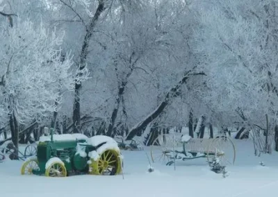 Lawrence Eisner Auctions Gallery